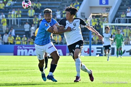 20241103 J2 YokohamaFC vs Tochigi Kiyohara30(s)