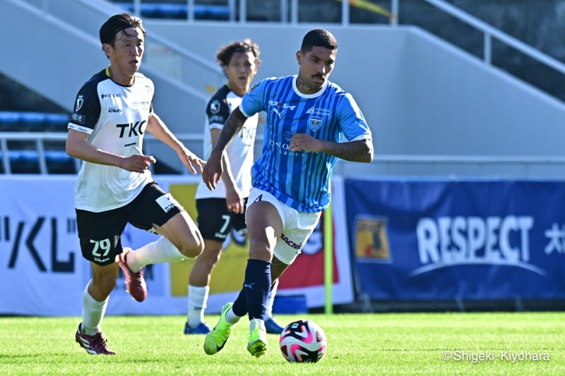 20241103 J2 YokohamaFC vs Tochigi Kiyohara36(s)