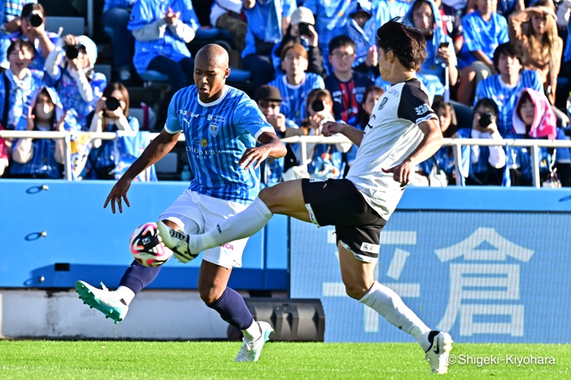 20241103 J2 YokohamaFC vs Tochigi Kiyohara46(s)