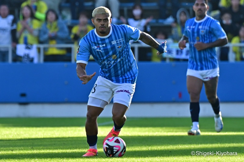 20241103 J2 YokohamaFC vs Tochigi Kiyohara52(s)