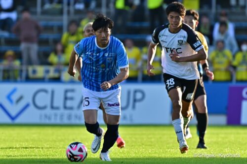 20241103 J2 YokohamaFC vs Tochigi Kiyohara58(s)