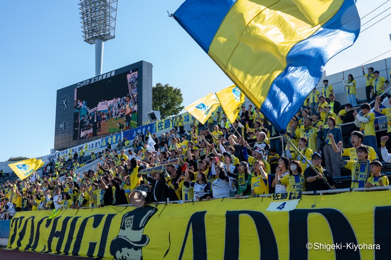 20241103 J2 YokohamaFC vs Tochigi Kiyohara6(s)