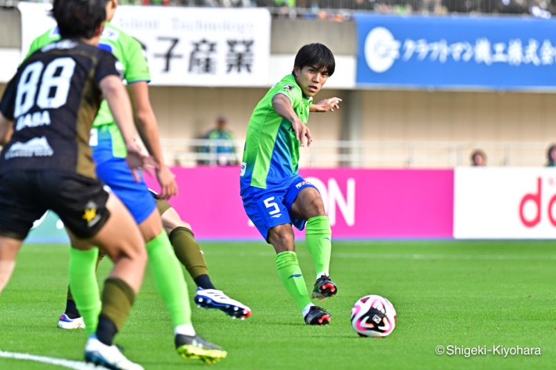 20241109 J1 Shonan vs Sapporo Kiyohara38(s)