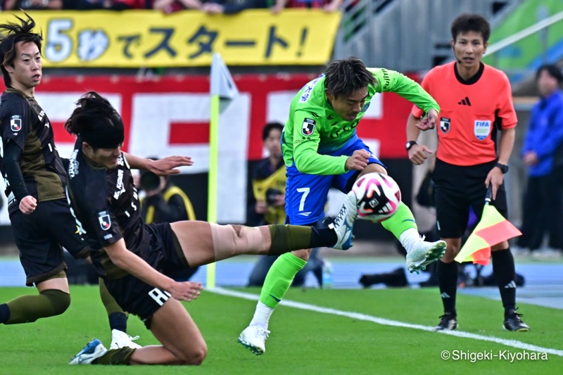 20241109 J1 Shonan vs Sapporo Kiyohara68(s)