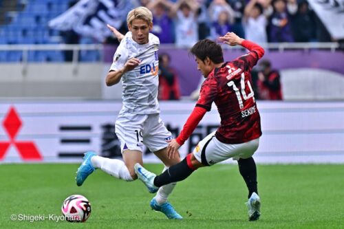 20241110 J1 Urawa vs Hiroshima Kiyohara20(s)