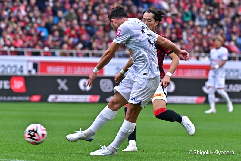 20241110 J1 Urawa vs Hiroshima Kiyohara28(s)