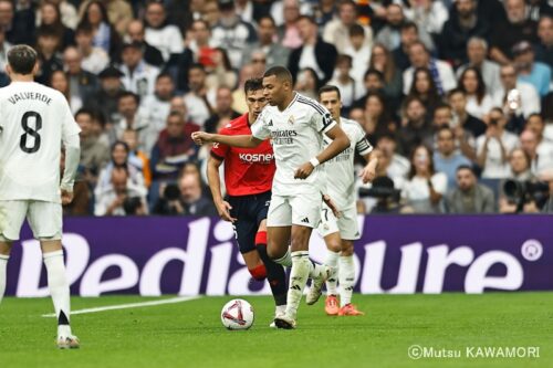 RMadrid_Osasuna_241109_0024_