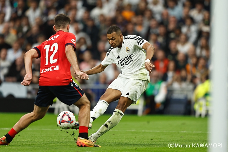 RMadrid_Osasuna_241109_0049_