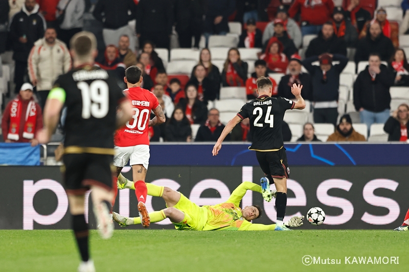 Benfica_Bologna_241211_0006_