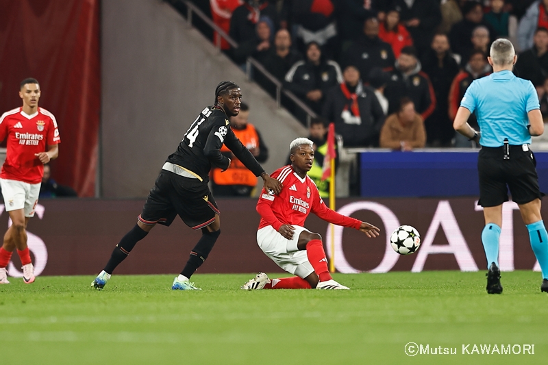 Benfica_Bologna_241211_0019_