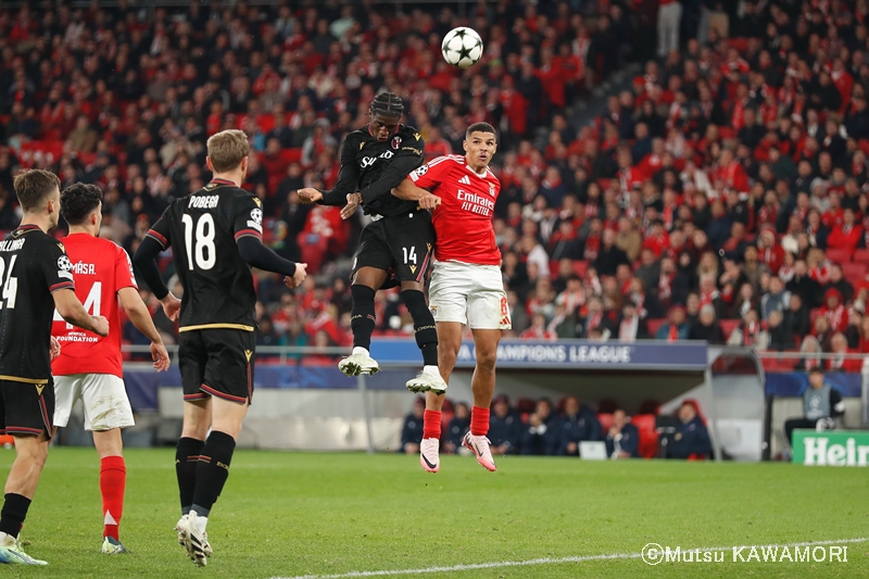 Benfica_Bologna_241211_0046_