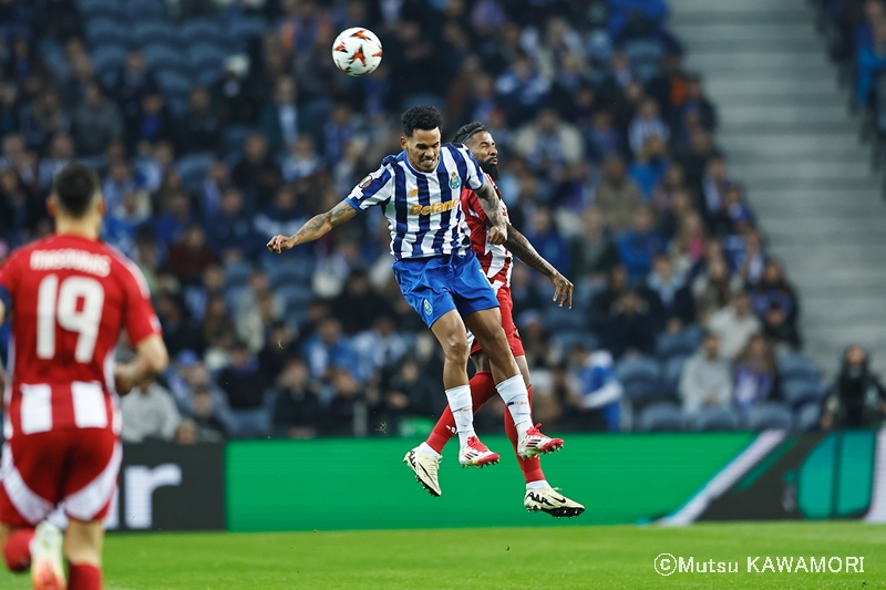 Porto_Olympiacos_250123_0005_